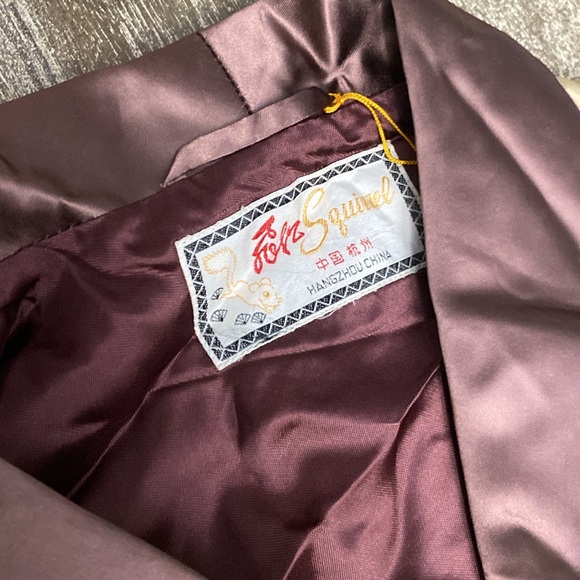 Vintage Solz Squirrell Satin Smokers Robe size 44 made in hangzhou China - Picture 4 of 7
